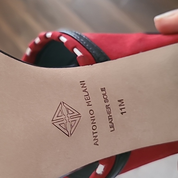 Red Antonio Melani - Picture 7 of 7